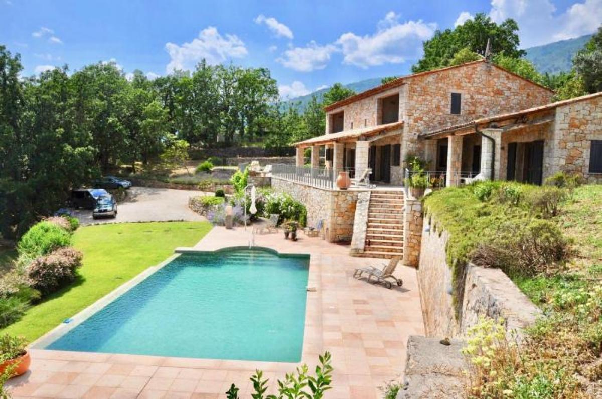 4 bedrooms Villa in Seillans, France No. 2945