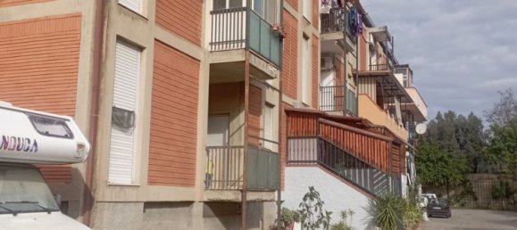 3غرفة شقة في Reggio Calabria, Italy رقم 38481 4