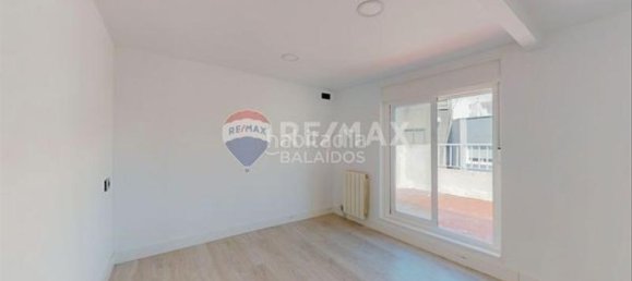 2 bedrooms Penthouse in Vigo, Spain No. 190401 18