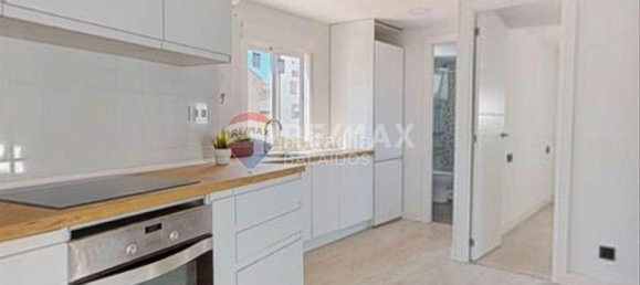 2 bedrooms Penthouse in Vigo, Spain No. 190401 15