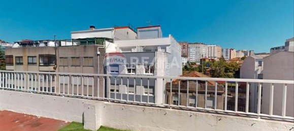 2 bedrooms Penthouse in Vigo, Spain No. 190401 12