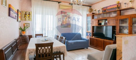 2 bedrooms Apartment in Catania, Italy No. 87998 2