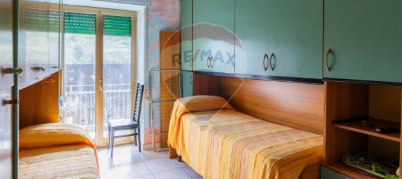 2 bedrooms Apartment in Catania, Italy No. 87998 10