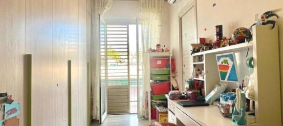 3 rooms Apartment in Pozzuoli, Italy No. 79838 27