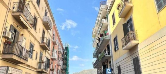 3 rooms Apartment in Pozzuoli, Italy No. 79838 23
