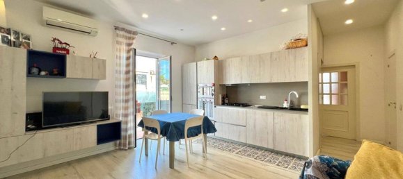 3 rooms Apartment in Pozzuoli, Italy No. 79838 26