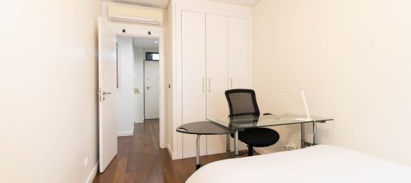 3 bedrooms Apartment in Lisbon, Portugal No. 128897 18