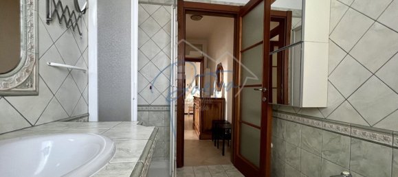 3 Schlafzimmer Wohnung in Massa, Italy, Nr. 356409 20