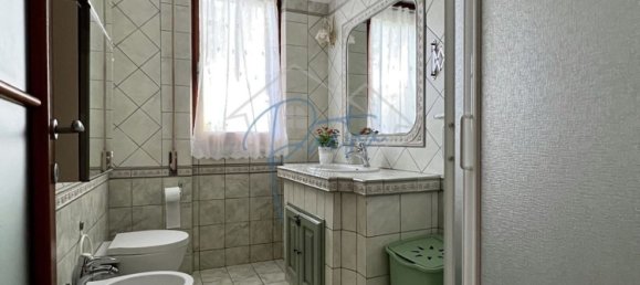 3 Schlafzimmer Wohnung in Massa, Italy, Nr. 356409 17