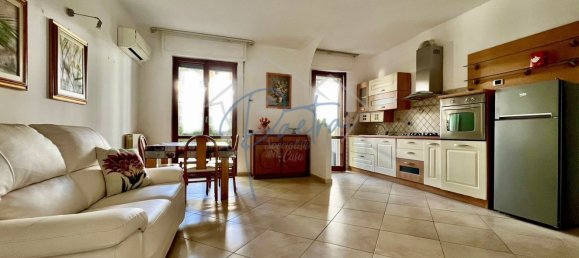 3 Schlafzimmer Wohnung in Massa, Italy, Nr. 356409 4