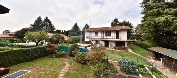3 Schlafzimmer Villa in Vimercate, Italy, Nr. 76697 31