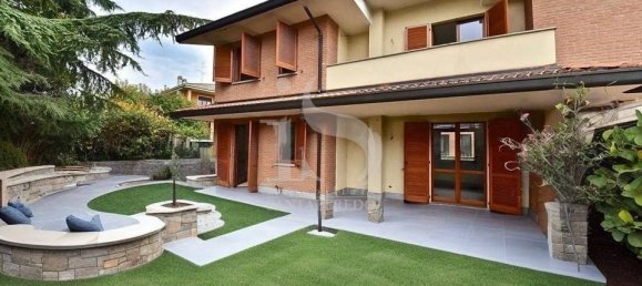 3 Schlafzimmer Villa in Vimercate, Italy, Nr. 76697 13