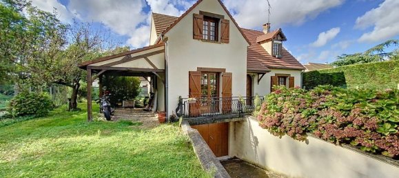 Casa de 5 dormitorios en Saintry-sur-Seine, France No. 151073 14