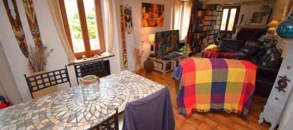 Casa de 3 dormitorios en Vernouillet, France No. 153503 4