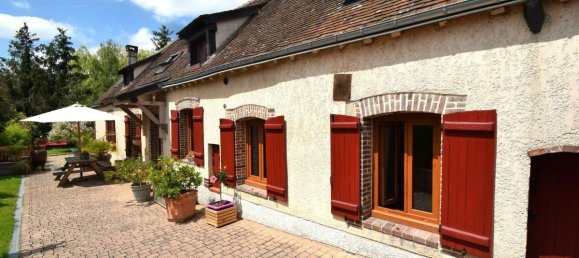 Casa de 3 dormitorios en Vernouillet, France No. 153503 3