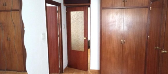 Apartamento de 3 dormitorios en Málaga, Spain No. 173101 2