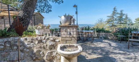 5-salle Propriété commerciale à Assisi, Italy No. 277172 41