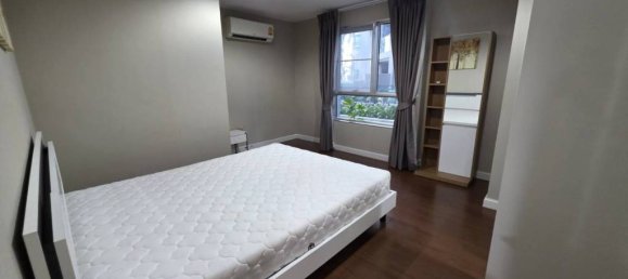 Apartamento com 3 quartos em condomínio em Huai Khwang, Thailand N.º 61543 9