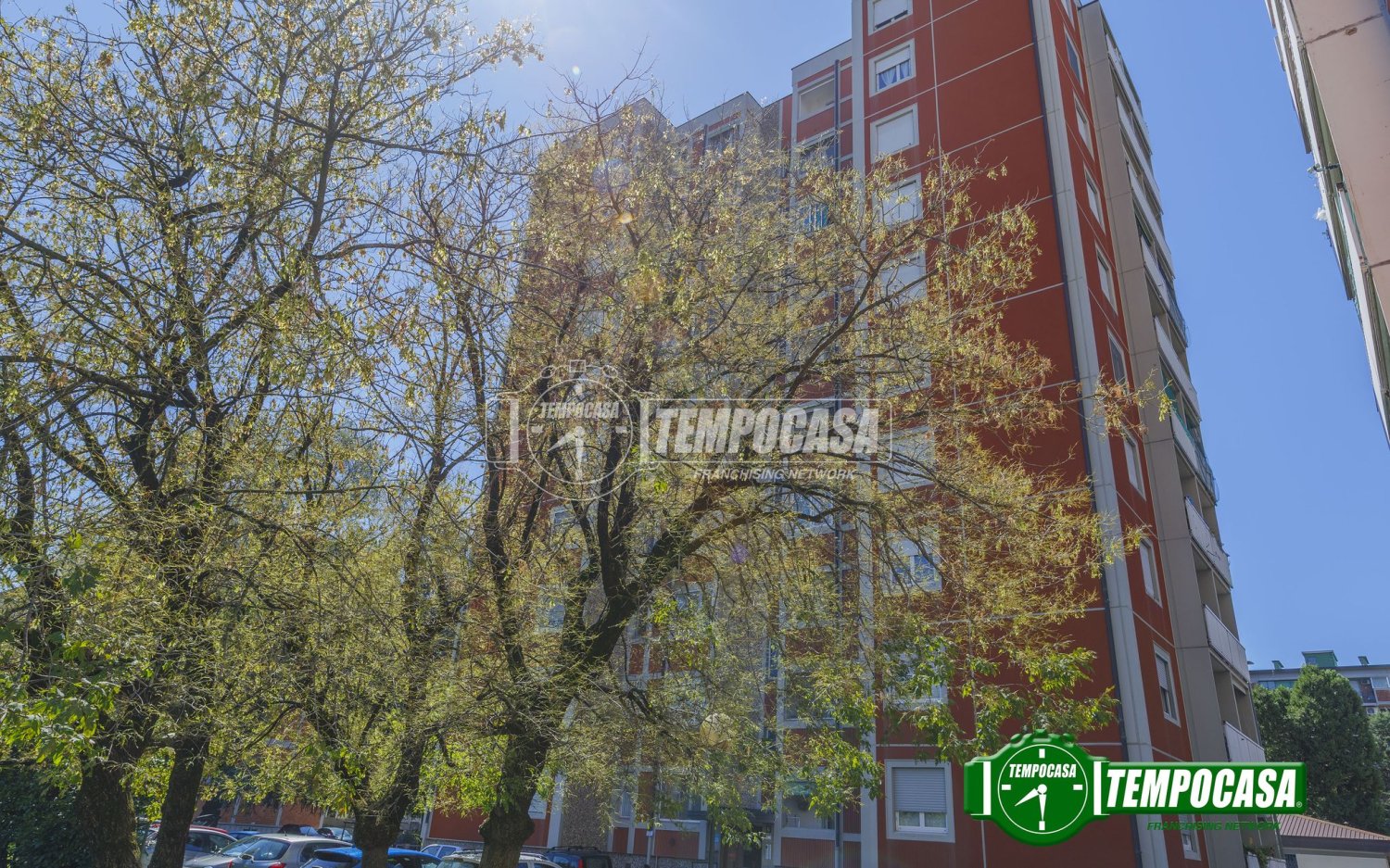 2 Schlafzimmer Wohnung in Milan, Italy, Nr. 378244