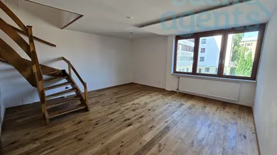 Дуплекс с 2 спальнями в Штейр, Австрия № 193447