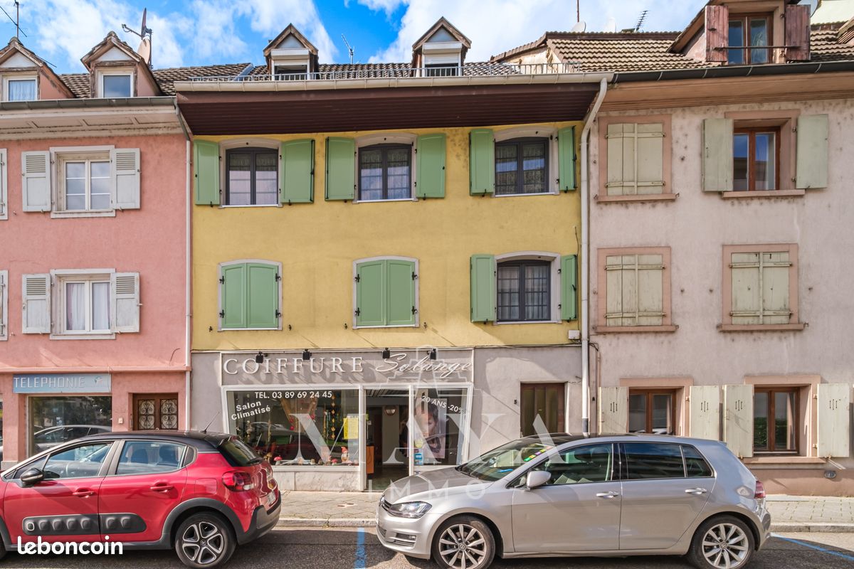 Casa de 5 dormitorios en Huningue, France No. 210981