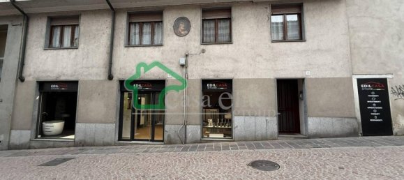 Edificio en Lodi, Italy 216 m² No. 314749 3