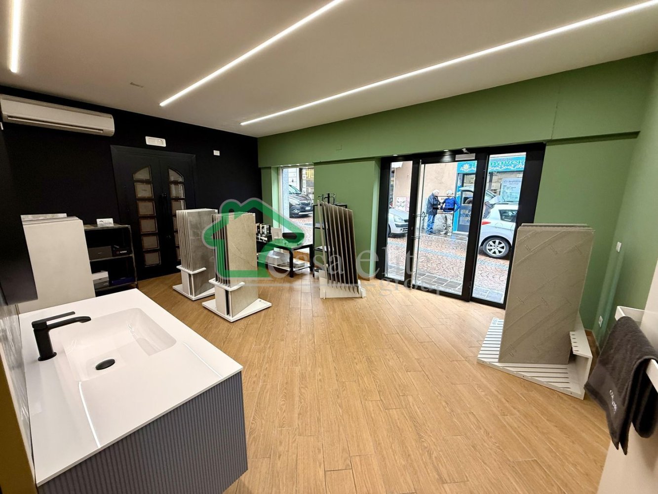 Edificio en Lodi, Italy 216 m² No. 314749