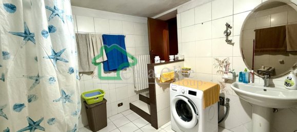 Edificio en Lodi, Italy 216 m² No. 314749 44