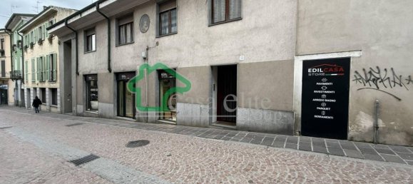 Edificio en Lodi, Italy 216 m² No. 314749 7