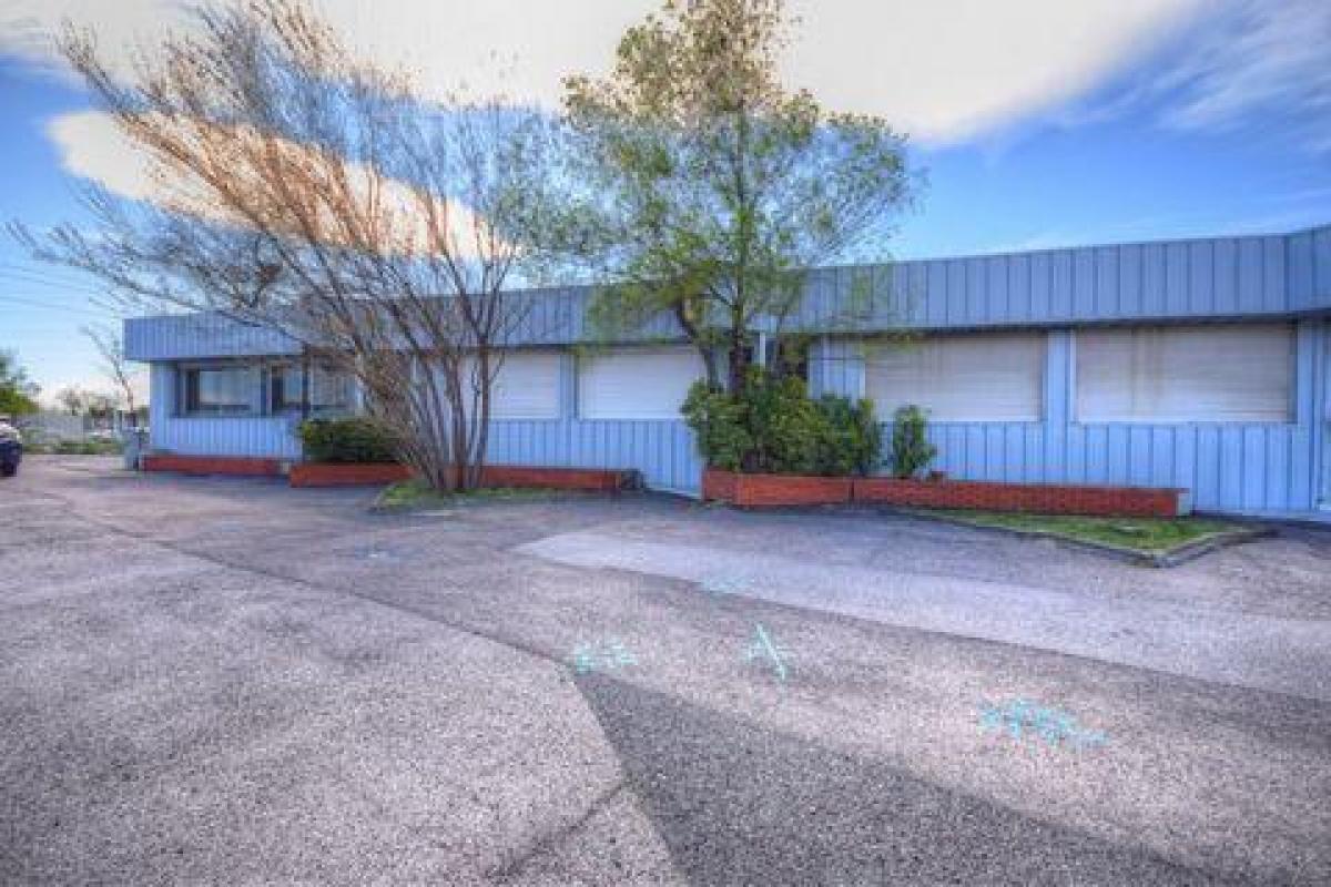 Büro in Perpignan, France 300m², Nr. 20492