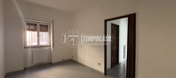 Apartamento de 3 dormitorios en Monopoli, Italy No. 276786 4