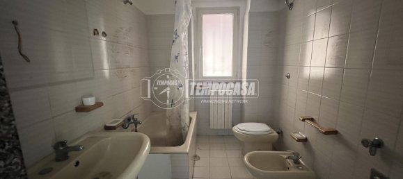 Apartamento de 3 dormitorios en Monopoli, Italy No. 276786 5