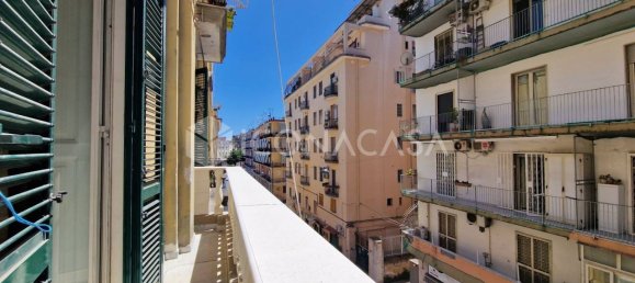 4 rooms Apartment in Naples, Italy No. 266708 13