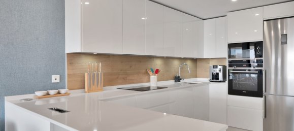 3 bedrooms Duplex in Marbella, Spain No. 103811 5