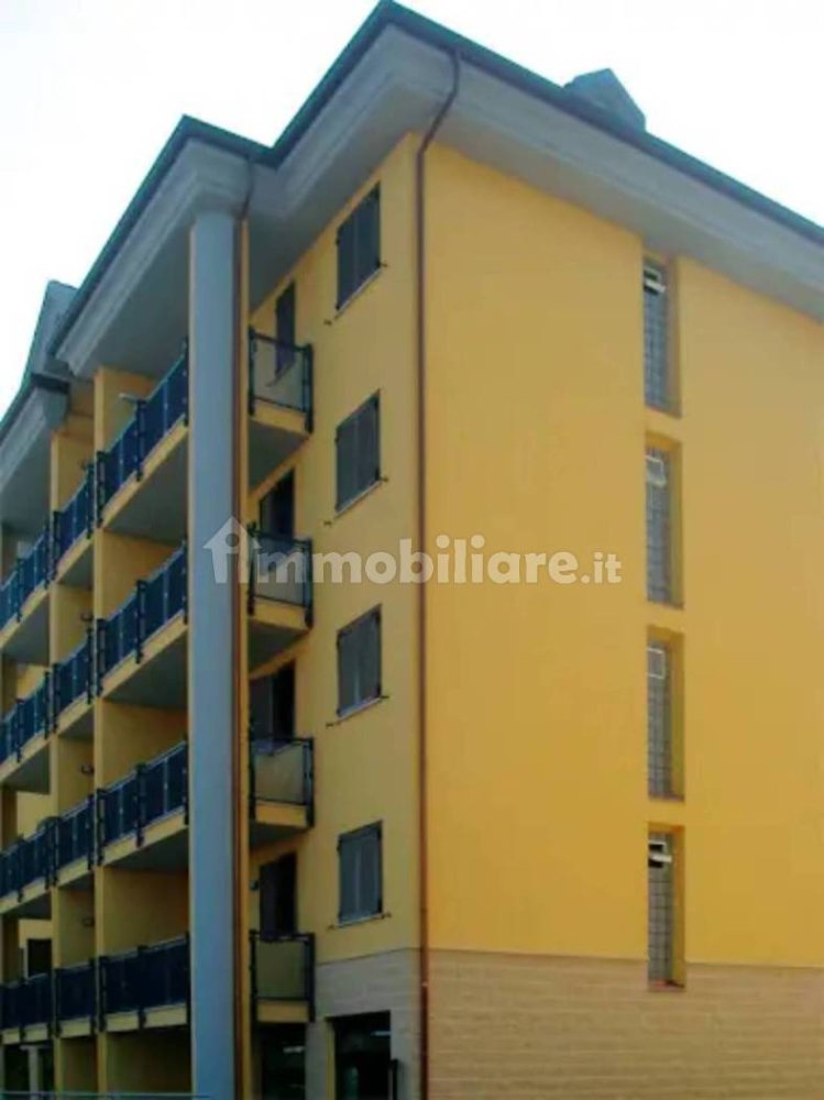 1 bedroom Apartment in Milan, Italy No. 305928