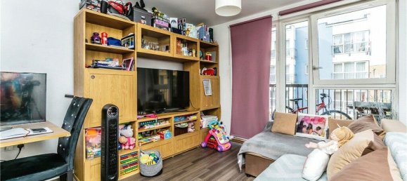 2 Schlafzimmer Wohnung in Croydon, United Kingdom, Nr. 7996 6