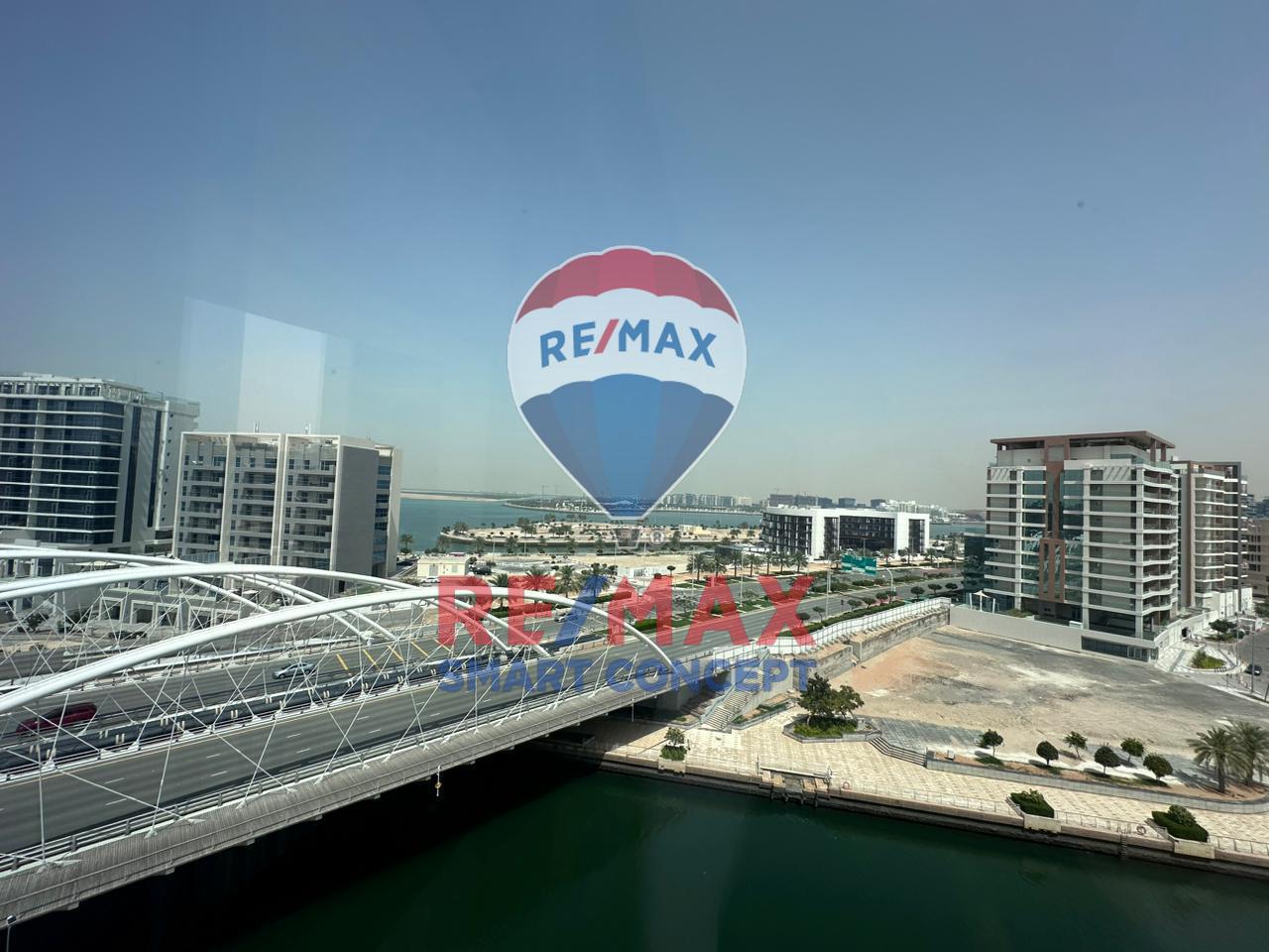 3 bedrooms Apartment in Al Raha Beach, UAE No. 21933