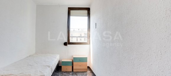 3 Schlafzimmer Wohnung in L'Hospitalet de Llobregat, Spain, Nr. 163923 20