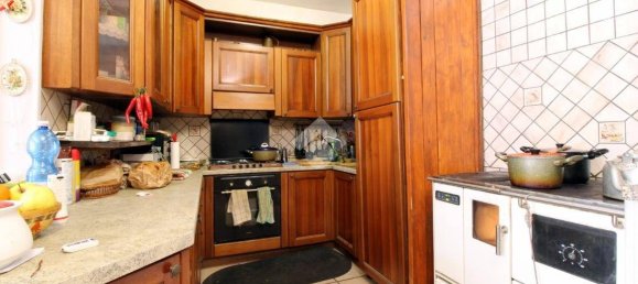 2 bedrooms House in Rivoli, Italy No. 120543 11