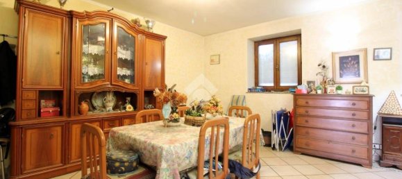 2 bedrooms House in Rivoli, Italy No. 120543 14