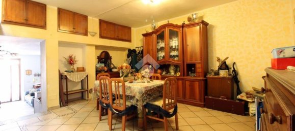 2 bedrooms House in Rivoli, Italy No. 120543 15