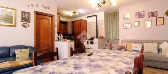 2 bedrooms House in Rivoli, Italy No. 120543 6