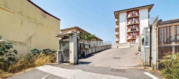 4 rooms Apartment in Catania, Italy No. 324350 8