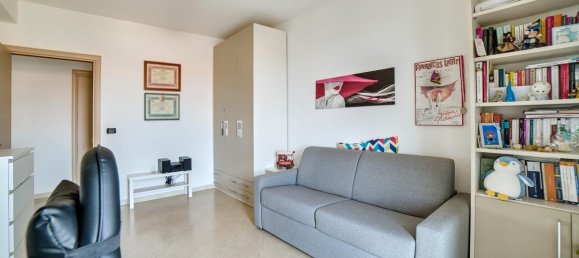 4 rooms Apartment in Catania, Italy No. 324350 6