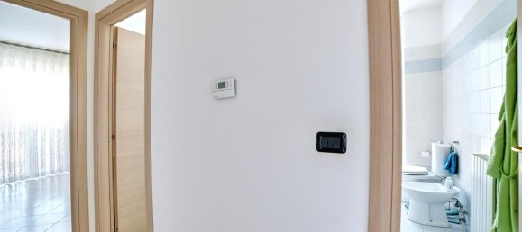 4 rooms Apartment in Catania, Italy No. 324350 32