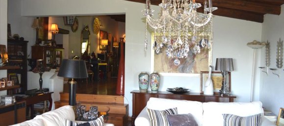 5 bedrooms Villa in Paiania, Greece No. 7574 3