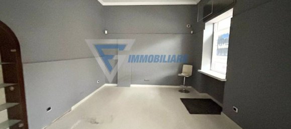 Gewerbliche Immobilie in Syracuse, Italy 75m², Nr. 286432 2