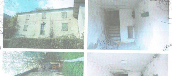 6 bedrooms Apartment in Villa Minozzo, Italy No. 96593 3