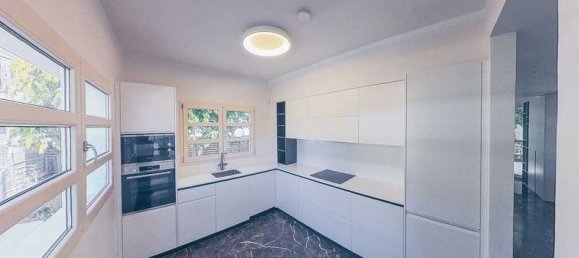 5 bedrooms House in Limassol, Cyprus No. 15744 10