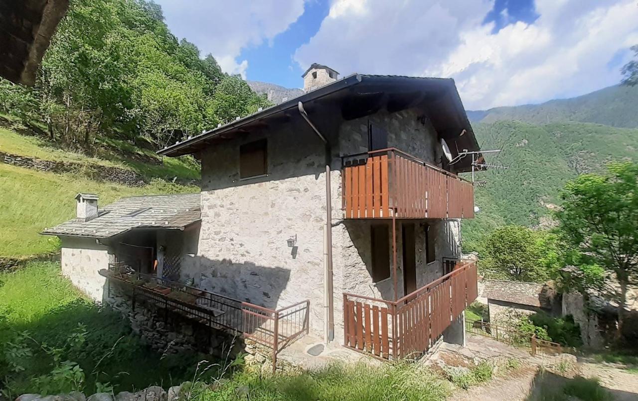 2 rooms Apartment in Torre di Santa Maria, Italy No. 111329